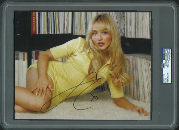 Sabrina Carpenter Signed Autographed 8x10 Photo PSA/DNA Authenticated