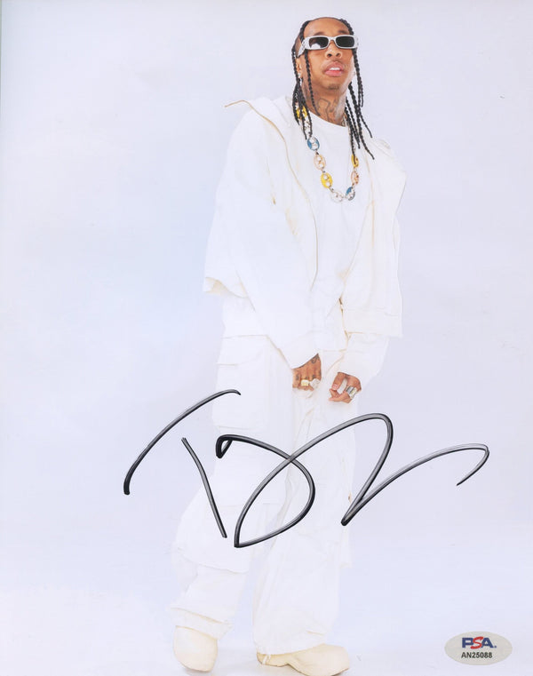 Tyga Signed Autographed 8x10 Photo PSA/DNA Authenticated